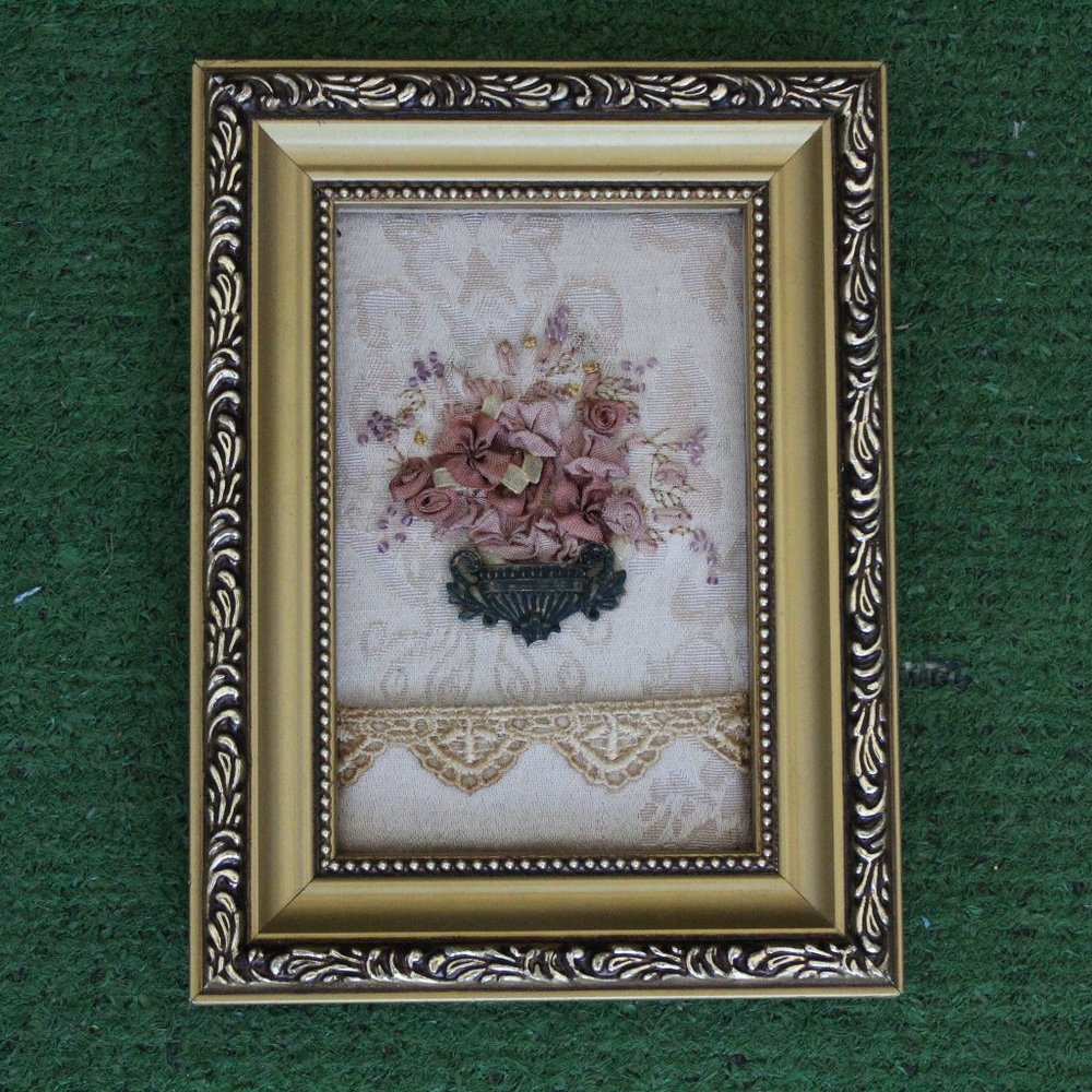 Vintage 1980`s decorative handmade panel picture in hold-brawn frame 5" X 7"